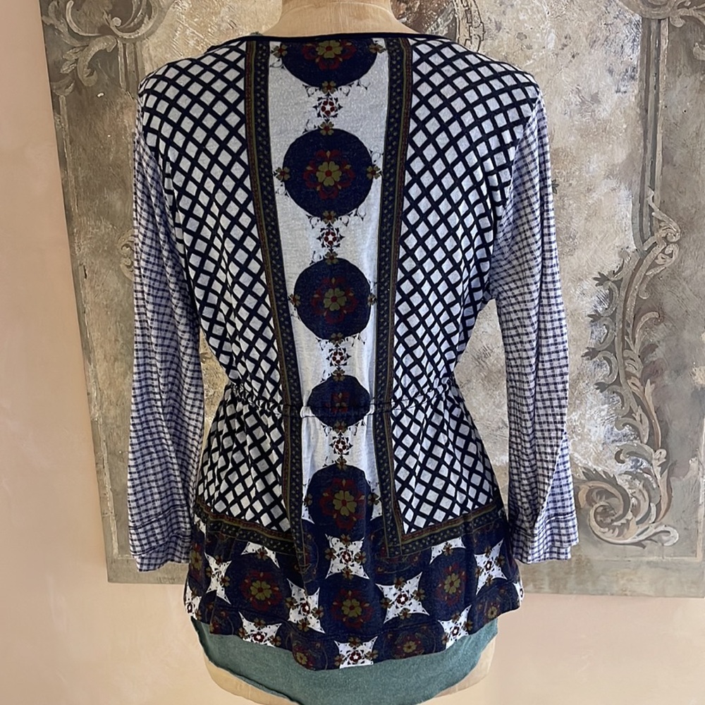 Language V Neck Patterned Top With Green Layering… - image 3